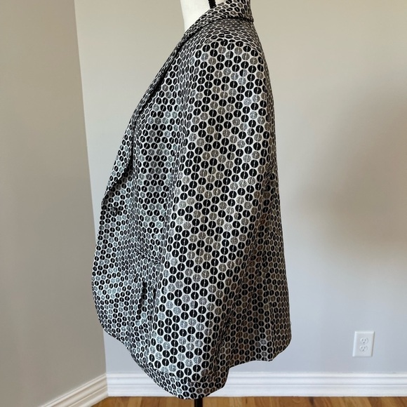 Peter Nygard Silver & Black Dot Roundels 3/4 sleeve jacket blazer art to wear - Picture 16 of 17